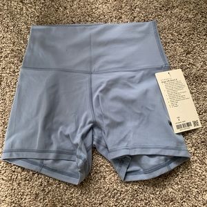 NWT Align 4” Shorts Lululemon